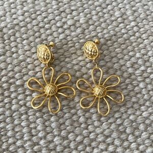 Gold flower earrings